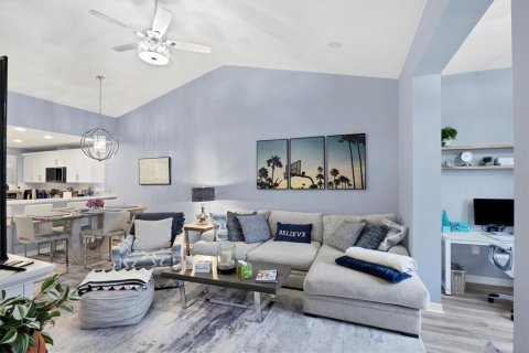 Condo in Bradenton, Florida, 2 bedrooms  № 1903489 - photo 6