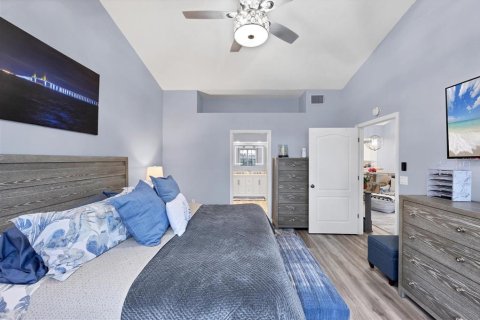 Condo in Bradenton, Florida, 2 bedrooms  № 1903489 - photo 19