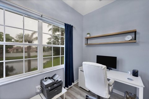 Condo in Bradenton, Florida, 2 bedrooms  № 1903489 - photo 14