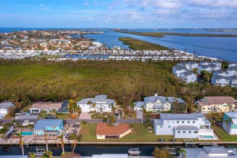 Land in Longboat Key, Florida № 1436604 - photo 17