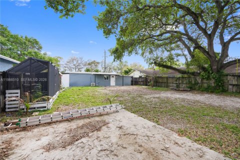 Casa en venta en Fort Lauderdale, Florida, 3 dormitorios, 72.46 m2 № 2050662 - foto 4