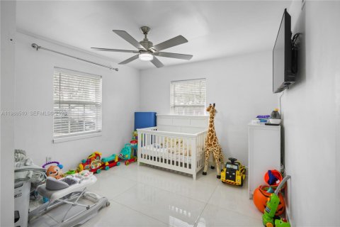 Casa en venta en Fort Lauderdale, Florida, 3 dormitorios, 72.46 m2 № 2050662 - foto 15