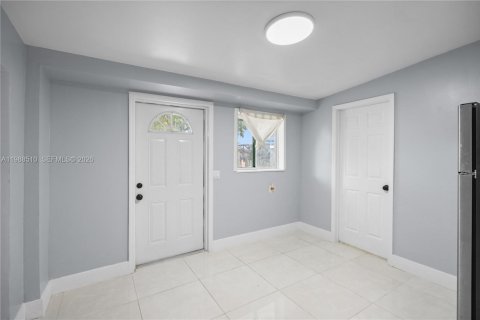 Casa en venta en Fort Lauderdale, Florida, 3 dormitorios, 72.46 m2 № 2050662 - foto 29