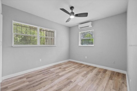 Immobilier commercial à vendre à Winter Haven, Floride: 125.42 m2 № 2363355 - photo 6