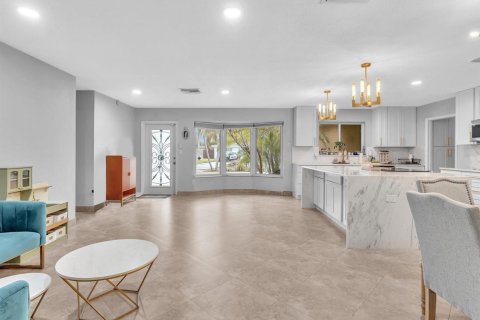 Casa en venta en Deerfield Beach, Florida, 3 dormitorios, 173.26 m2 № 2361946 - foto 15