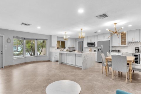 Casa en venta en Deerfield Beach, Florida, 3 dormitorios, 173.26 m2 № 2361946 - foto 8