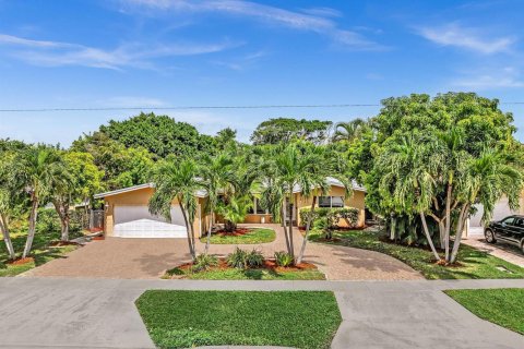 Casa en venta en Deerfield Beach, Florida, 3 dormitorios, 173.26 m2 № 2361946 - foto 3