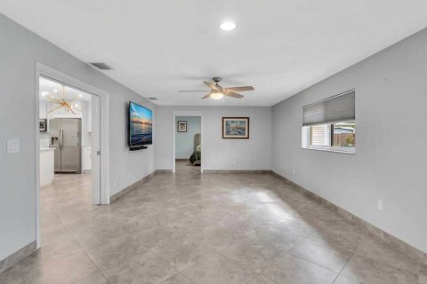 Casa en venta en Deerfield Beach, Florida, 3 dormitorios, 173.26 m2 № 2361946 - foto 26