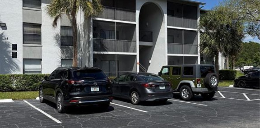 Condo à Sanford, Floride, 2 chambres  № 2135455