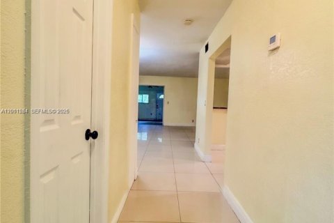 Adosado en venta en North Lauderdale, Florida, 3 dormitorios, 153.29 m2 № 2074744 - foto 4