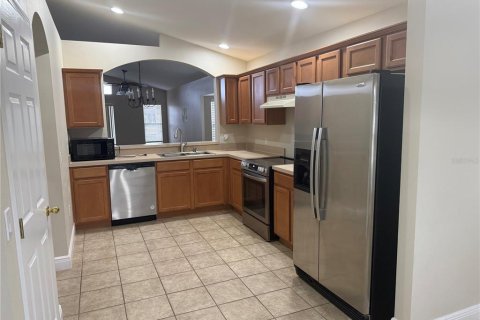 Villa ou maison à louer à Orlando, Floride: 3 chambres, 161.84 m2 № 2118986 - photo 6