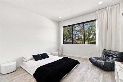 Casa en venta en Tampa, Florida, 4 dormitorios, 213.95 m2 № 2354608 - foto 26