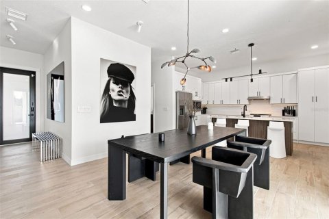 Casa en venta en Tampa, Florida, 4 dormitorios, 213.95 m2 № 2354608 - foto 12