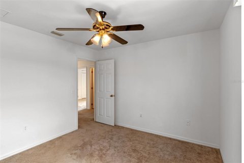 Casa en venta en Kissimmee, Florida, 4 dormitorios, 244.33 m2 № 1801856 - foto 30