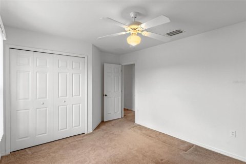 Casa en venta en Kissimmee, Florida, 4 dormitorios, 244.33 m2 № 1801856 - foto 28