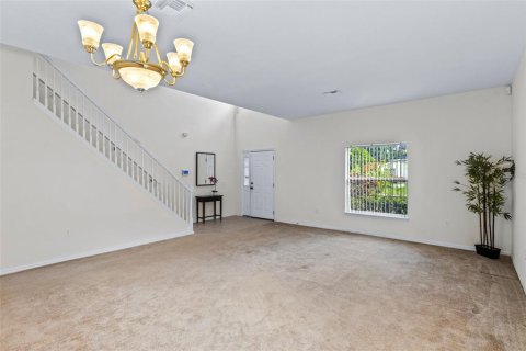 Casa en venta en Kissimmee, Florida, 4 dormitorios, 244.33 m2 № 1801856 - foto 5