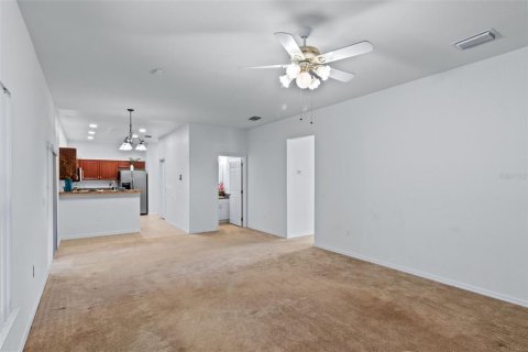 Casa en venta en Kissimmee, Florida, 4 dormitorios, 244.33 m2 № 1801856 - foto 9