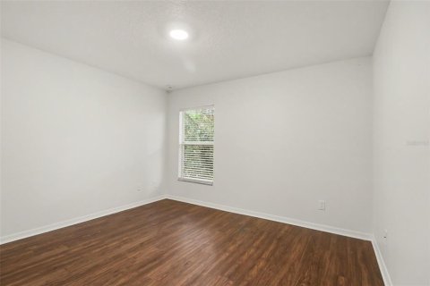 Casa en venta en Orlando, Florida, 5 dormitorios, 282.42 m2 № 2217405 - foto 18