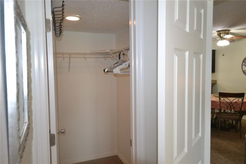 Copropriété à louer à Oldsmar, Floride: 2 chambres, 101.64 m2 № 2097957 - photo 30