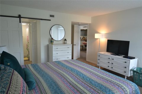 Copropriété à louer à Oldsmar, Floride: 2 chambres, 101.64 m2 № 2097957 - photo 22
