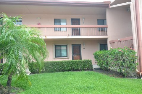 Condo à Oldsmar, Floride, 2 chambres № 2097957