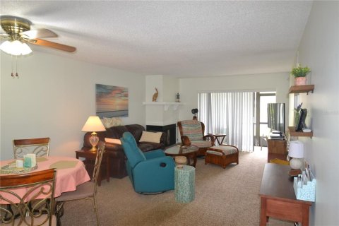 Copropriété à louer à Oldsmar, Floride: 2 chambres, 101.64 m2 № 2097957 - photo 6