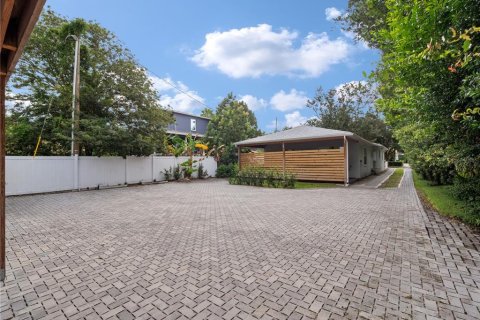Купить коммерческую недвижимость в Орландо, Флорида 337.79м2, № 2147974 - фото 8