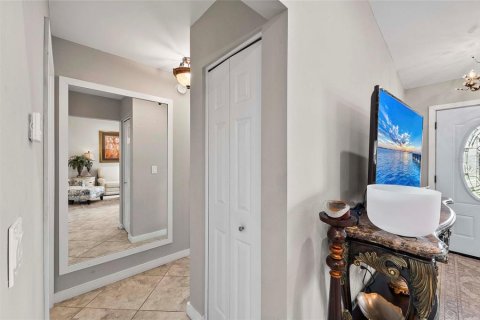 House in Bradenton, Florida 3 bedrooms, 153.85 sq.m. № 1856491 - photo 19