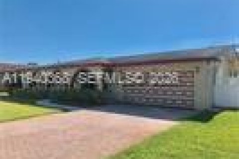 Villa ou maison à vendre à Plantation, Floride: 4 chambres, 178.19 m2 № 2152697 - photo 1