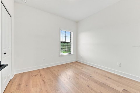 Touwnhouse à louer à Tampa, Floride: 4 chambres, 223.43 m2 № 2406876 - photo 16