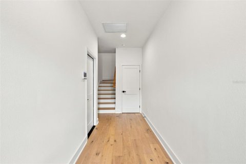 Touwnhouse à louer à Tampa, Floride: 4 chambres, 223.43 m2 № 2406876 - photo 3