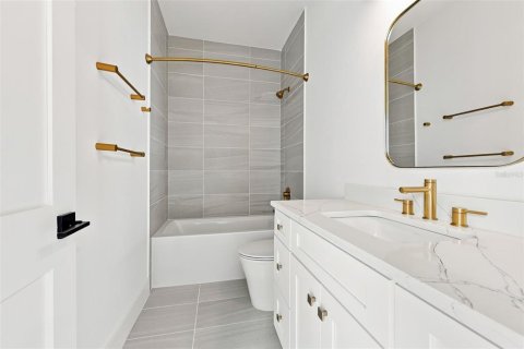 Touwnhouse à louer à Tampa, Floride: 4 chambres, 223.43 m2 № 2406876 - photo 27