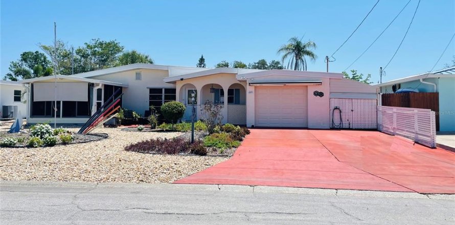 Casa en Bradenton, Florida 3 dormitorios, 173.45 m2 № 1742813