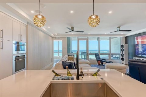 Condominio en venta en Sarasota, Florida, 4 dormitorios, 233.93 m2 № 2143998 - foto 18