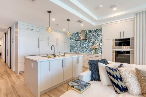 Condominio en venta en Sarasota, Florida, 4 dormitorios, 233.93 m2 № 2143998 - foto 13