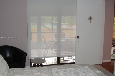 Condo in Plantation, Florida, 2 bedrooms  № 1949210 - photo 5