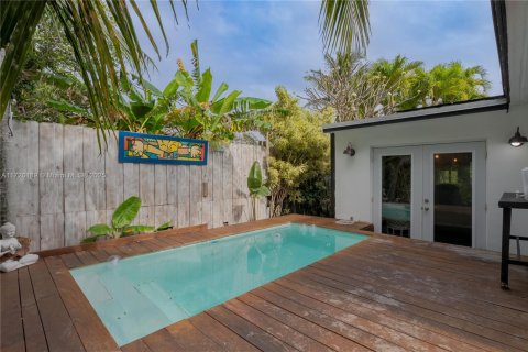 Villa ou maison à louer à Hollywood, Floride: 3 chambres, 152.73 m2 № 1977525 - photo 5