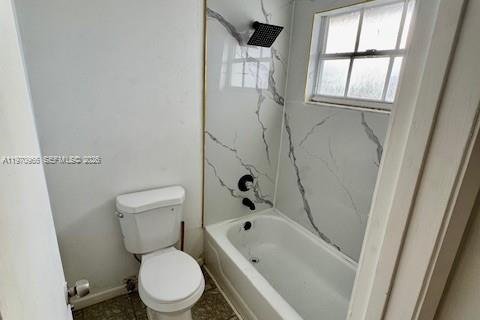 Townhouse in Miami, Florida 3 bedrooms, 106.84 sq.m. № 2035935 - photo 11