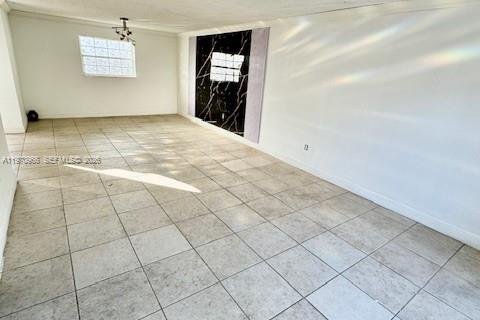 Townhouse in Miami, Florida 3 bedrooms, 106.84 sq.m. № 2035935 - photo 21