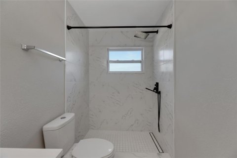 House in Apollo Beach, Florida 2 bedrooms, 81.75 sq.m. № 2151100 - photo 28