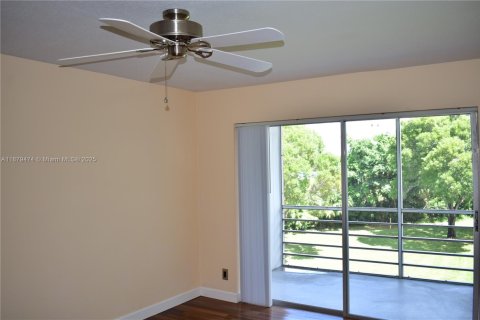 Copropriété à vendre à Sunrise, Floride: 1 chambre, 59.46 m2 № 1979046 - photo 22