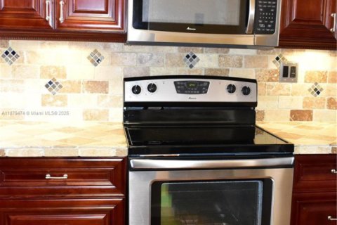 Copropriété à vendre à Sunrise, Floride: 1 chambre, 59.46 m2 № 1979046 - photo 11