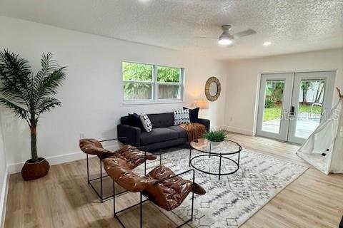 House in Orlando, Florida 4 bedrooms, 233.37 sq.m. № 1771745 - photo 7