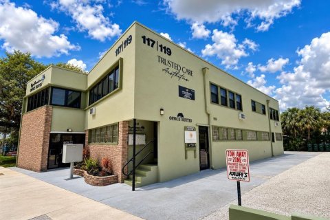 Immobilier commercial à St. Lucie, Floride 510.96 m2 № 2239187