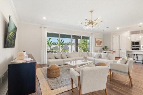 House in Winter Garden, Florida 5 bedrooms, 371.42 sq.m. № 2101839 - photo 8