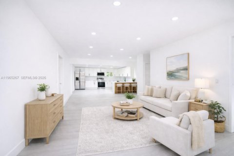Villa ou maison à vendre à Miami Gardens, Floride: 4 chambres, 135.64 m2 № 2080278 - photo 7