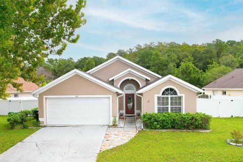 Villa ou maison à Orlando, Floride 4 chambres, 152.27 m2 № 2367509