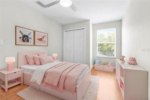 Casa en venta en Wesley Chapel, Florida, 5 dormitorios, 267.47 m2 № 2384080 - foto 28