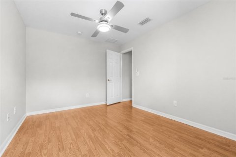 Casa en venta en Wesley Chapel, Florida, 5 dormitorios, 267.47 m2 № 2384080 - foto 30