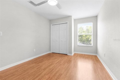 Casa en venta en Wesley Chapel, Florida, 5 dormitorios, 267.47 m2 № 2384080 - foto 29